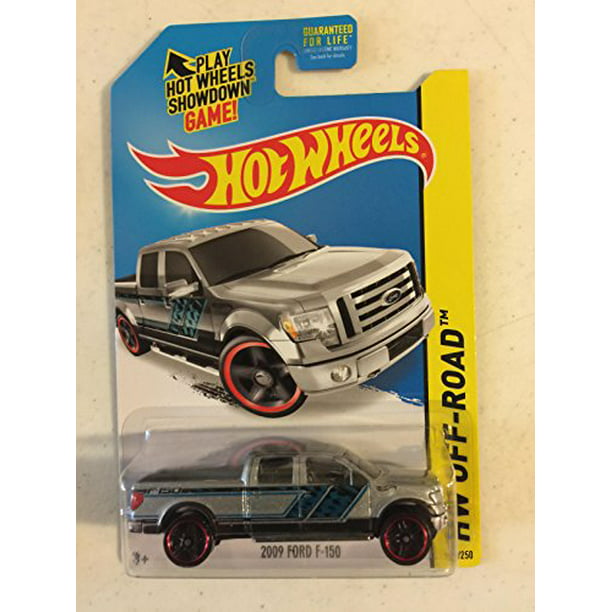 Hot Wheels Wal-Mart 2017 Camo Series 3/8 2009 Ford F-150 Silver
